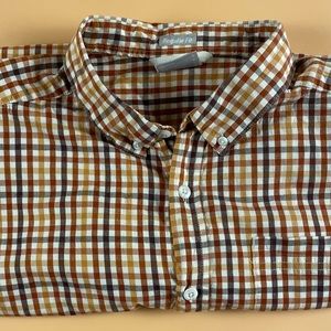 Columbia | Men’s Short Sleeve Fall Color Button Down Shirt | Size L
